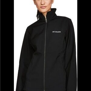 Columbia Women's Black Ski Jacket
